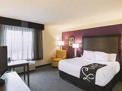 Hotel La Quinta By Wyndham Worth View