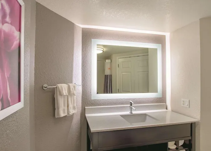 La Quinta By Wyndham Worth View