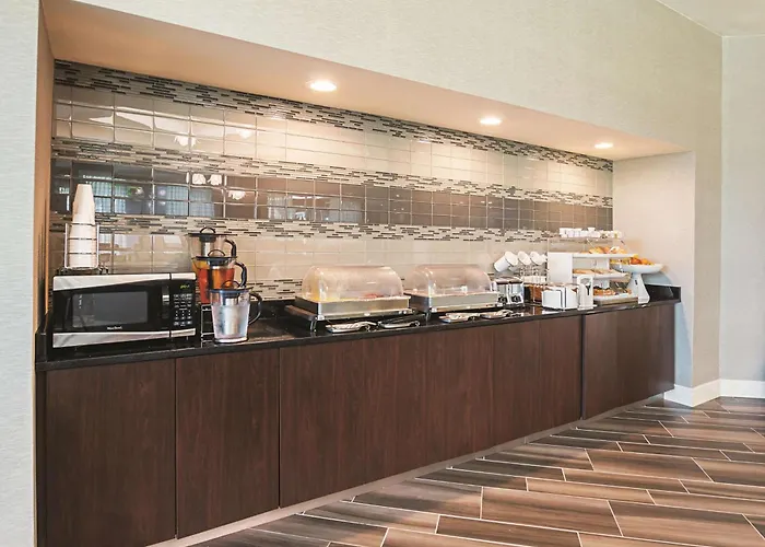 La Quinta By Wyndham Worth View Hotel 3*