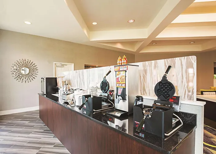 La Quinta By Wyndham Worth View Hotel 3*