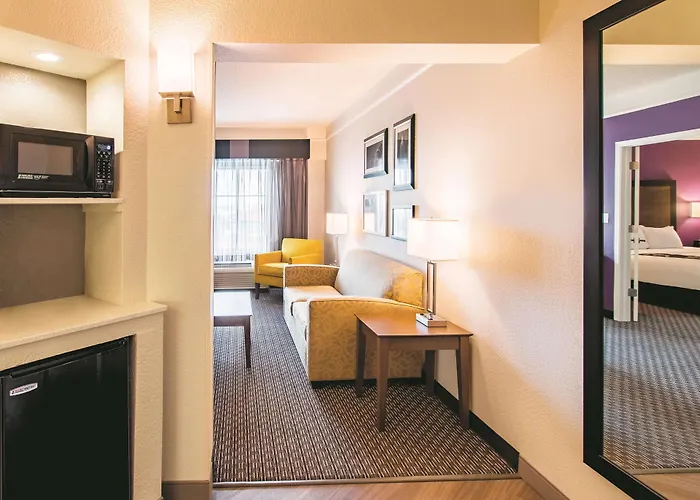 La Quinta By Wyndham Worth View 3*