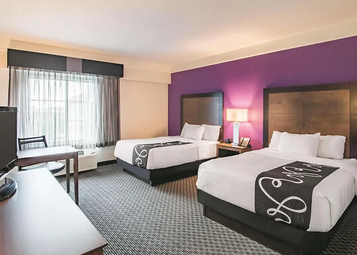 Hotel La Quinta By Wyndham Worth View 3*