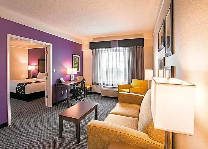 La Quinta By Wyndham Worth View