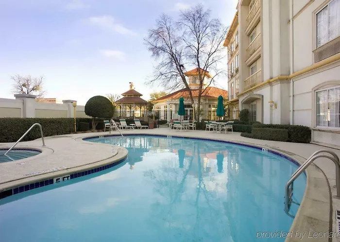 Hotel La Quinta By Wyndham Worth View